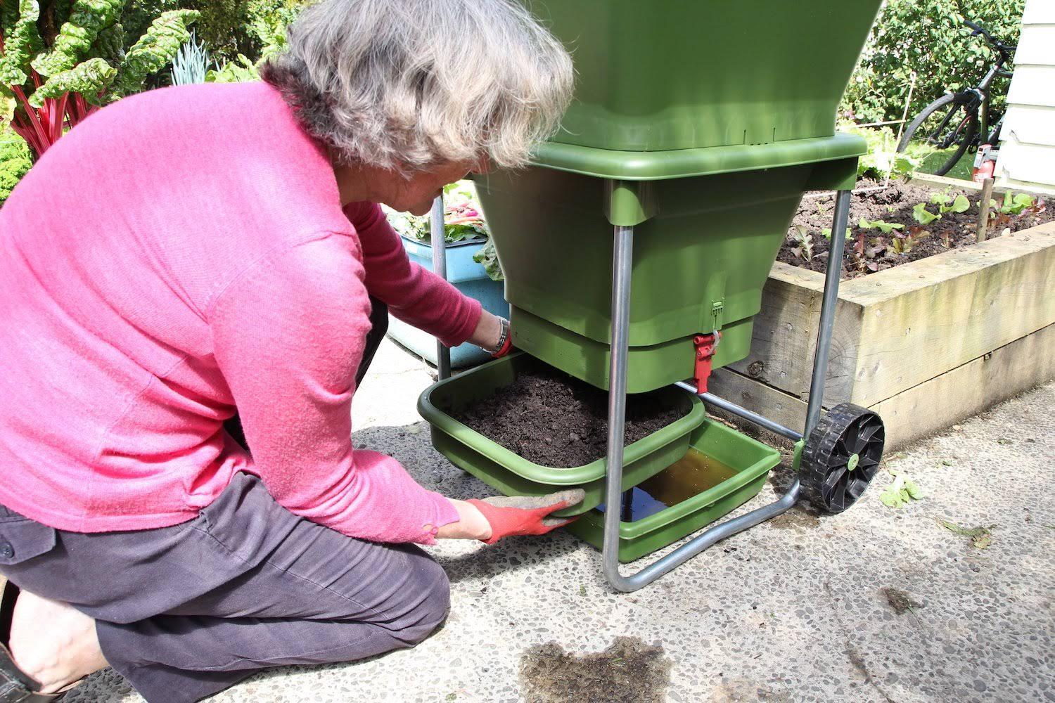 Continuous Flow Worm Composter U7972