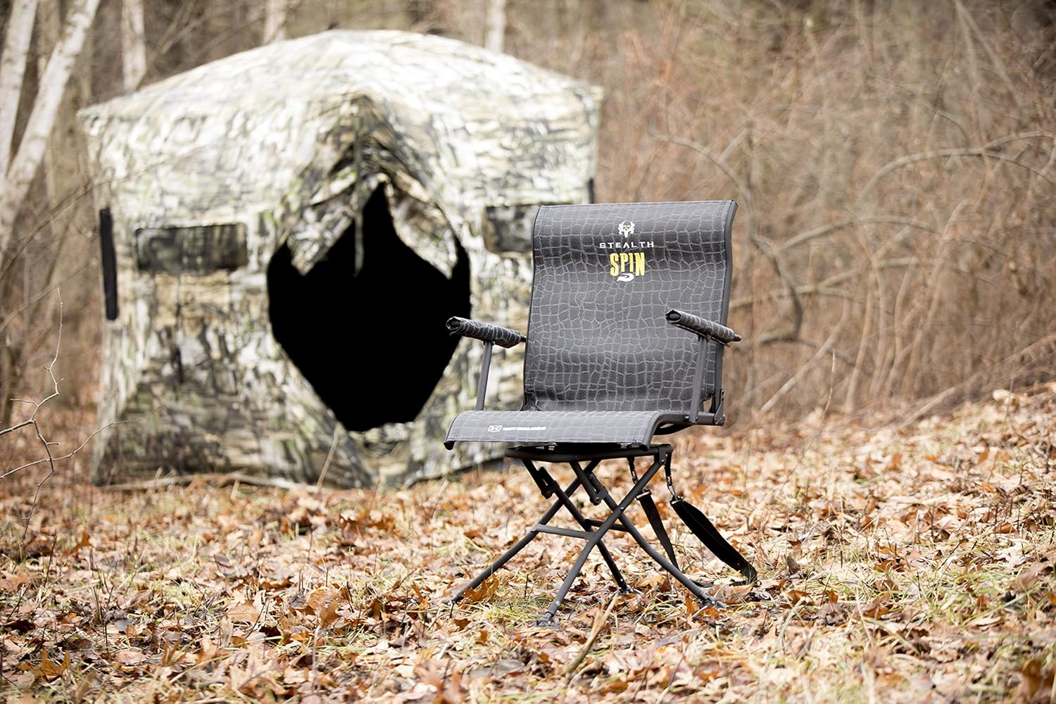 Black Swiveling Portable Chair A3325