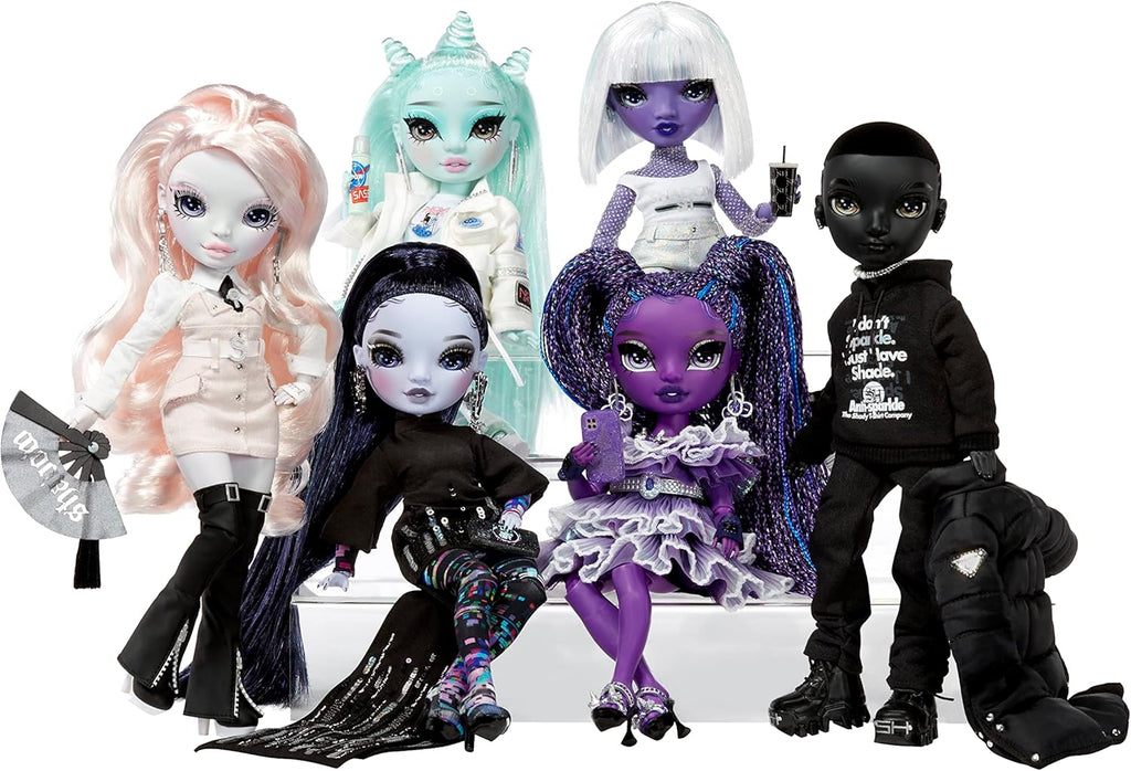 Light Green Fashion Doll with Fashionable Outfit & 10+ Colorful Play Accessories X9632