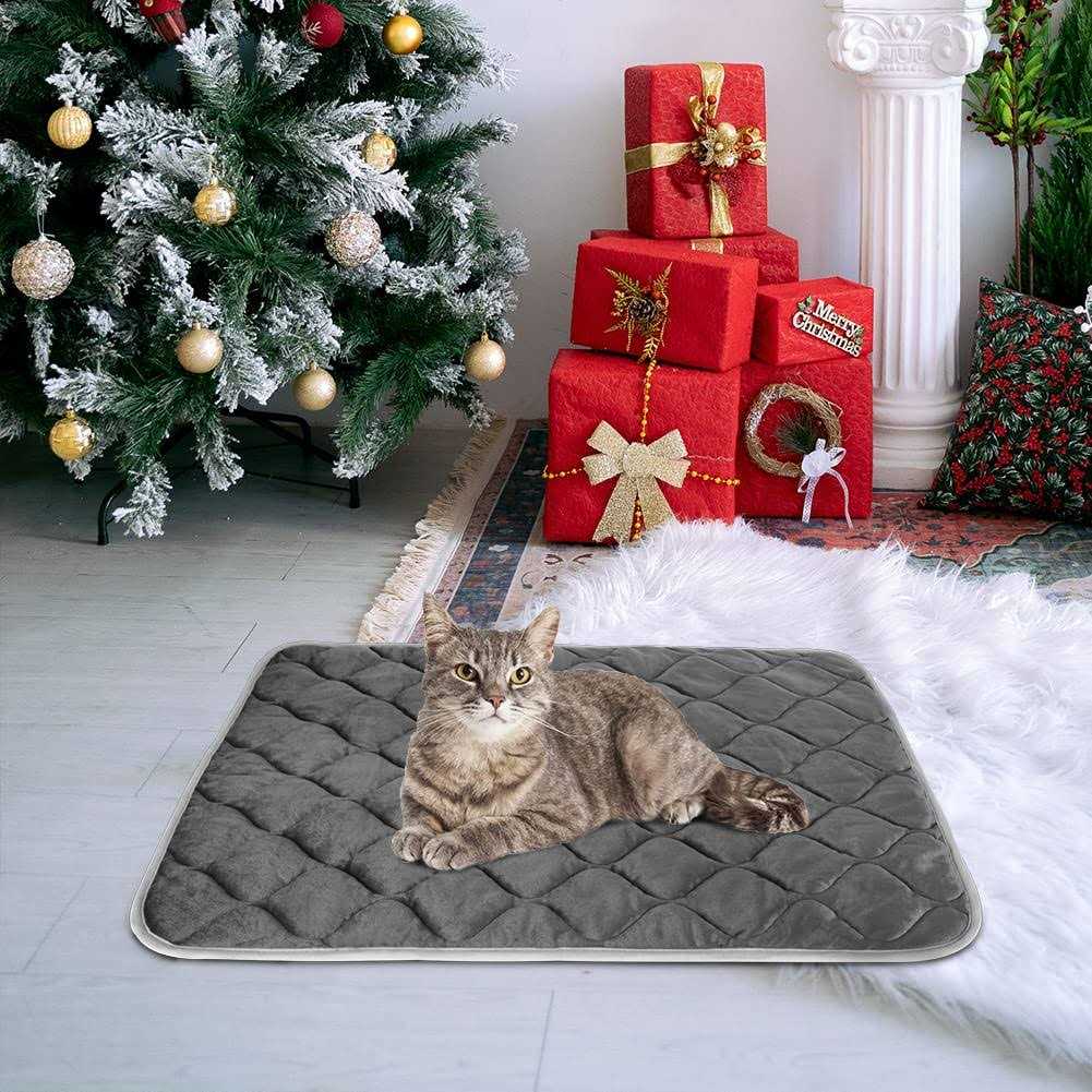 Self Heating Cat Mat Thermal Pet Bed Mat Self-Warming Pet Crate Pad B1098