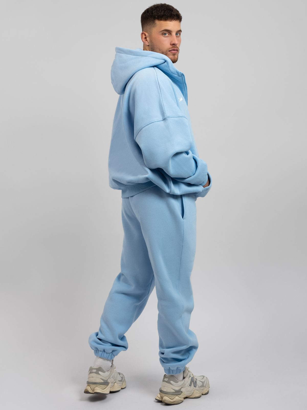 Cloud Zip Hoodie – Mega