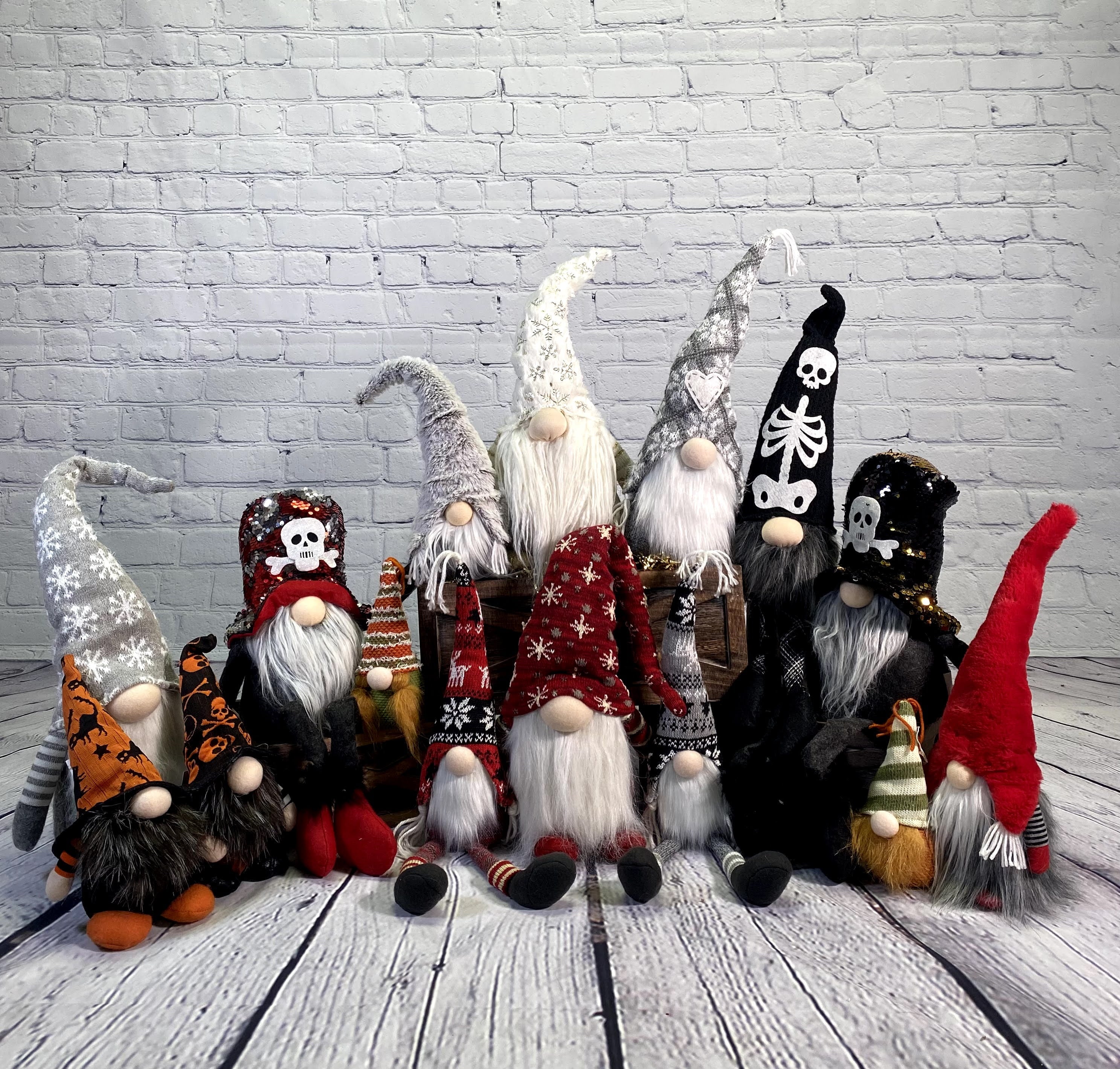 26 Inches Red Christmas Gnomes Plush U8407