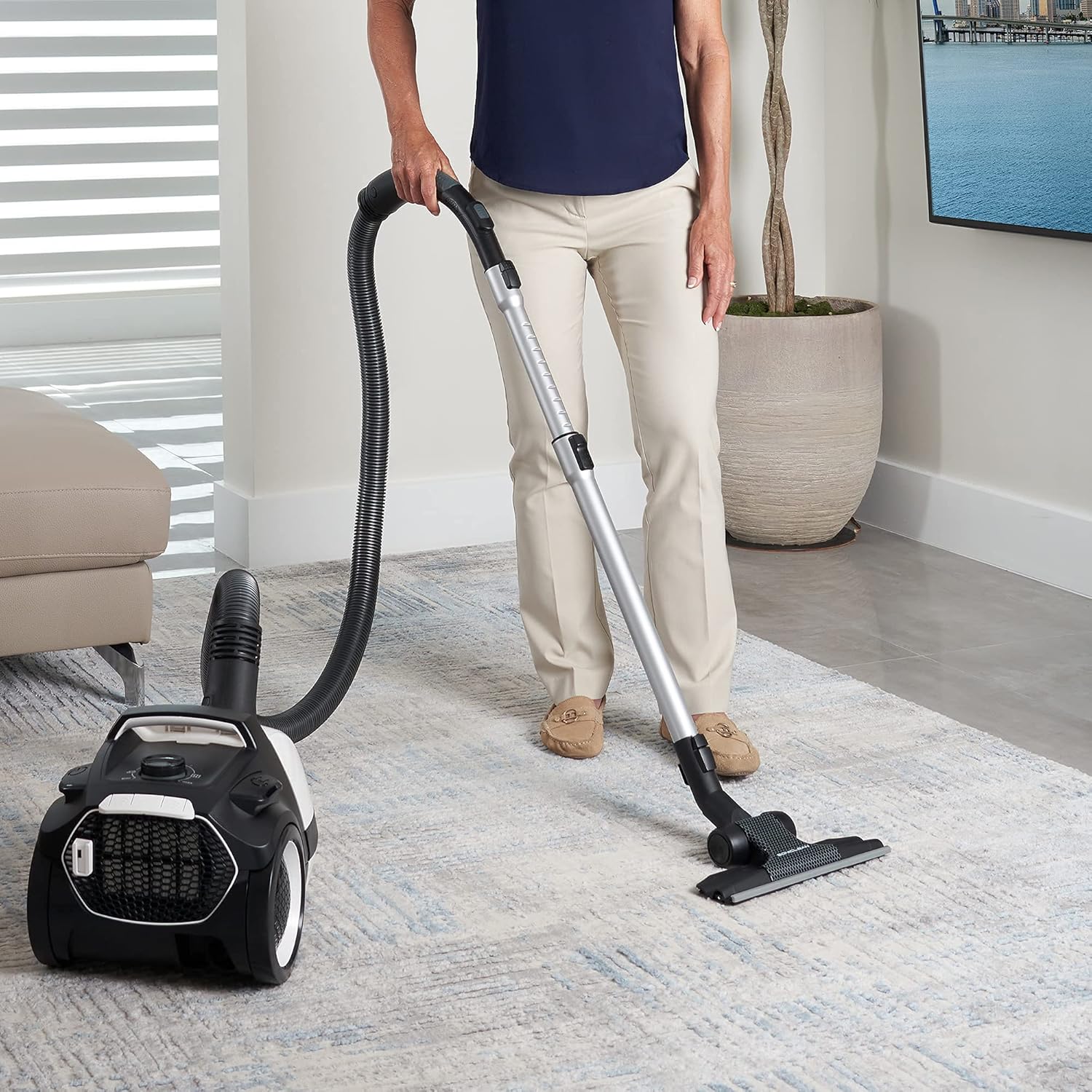Canister Vacuum Cleaner with ULPA Filtration Z424