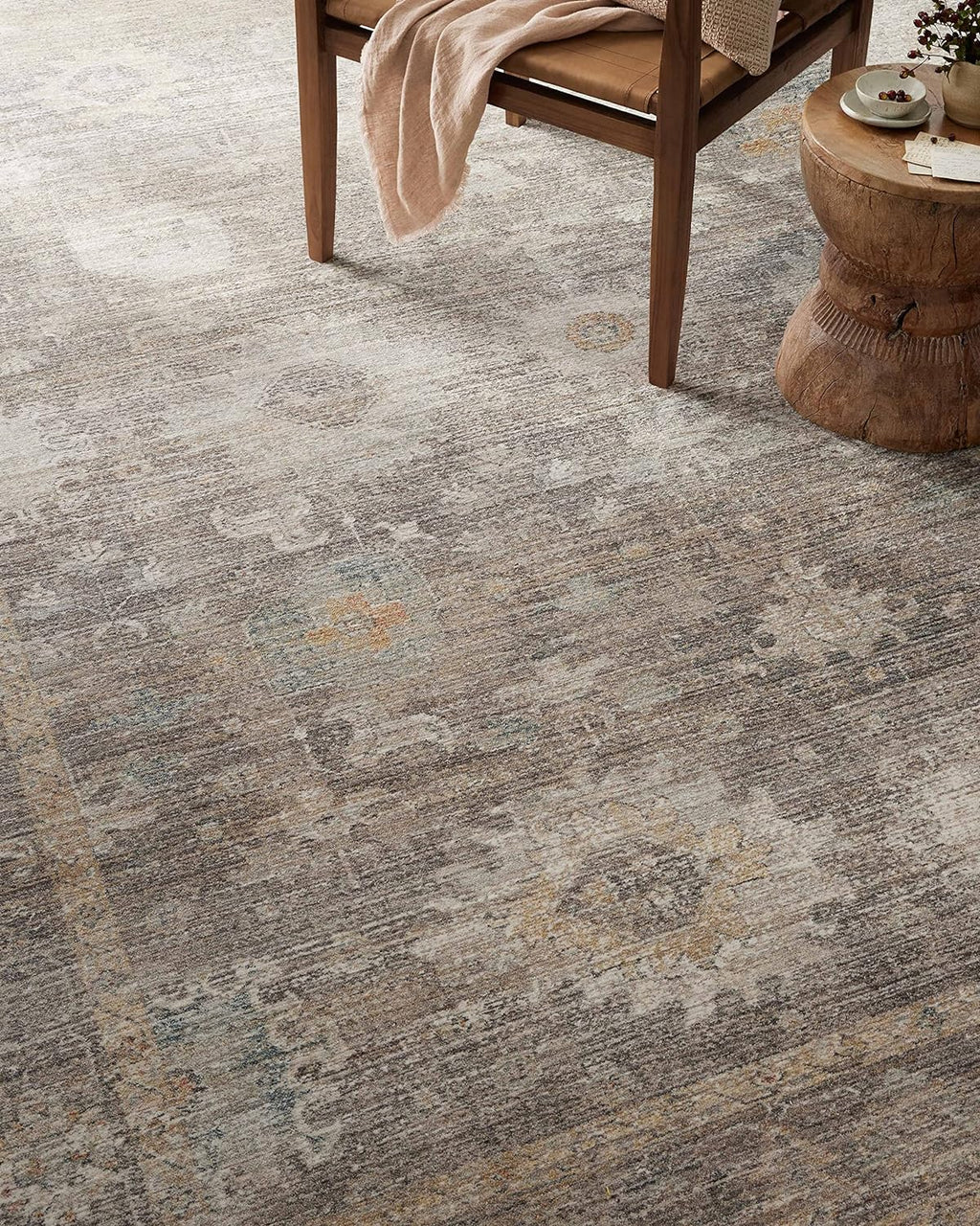 Stone/Natural 2'-3" x 3'-10" Accent Rug T167734