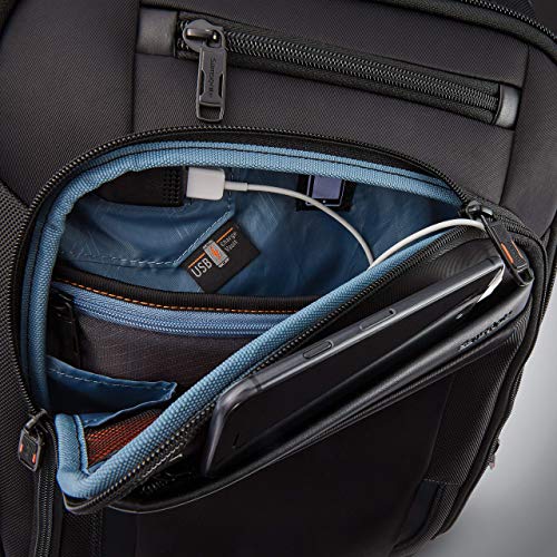 Black Backpack M7566