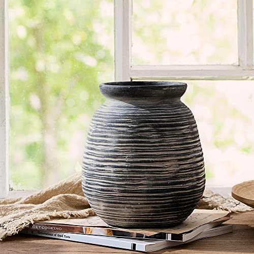 White 9.5 Inch Ceramic Vase N659097