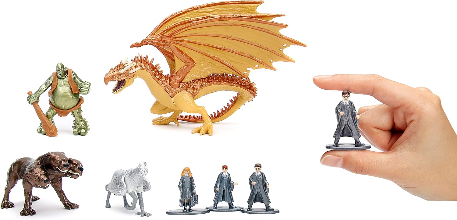 1.65" Die-Cast Collectible Figures M2325