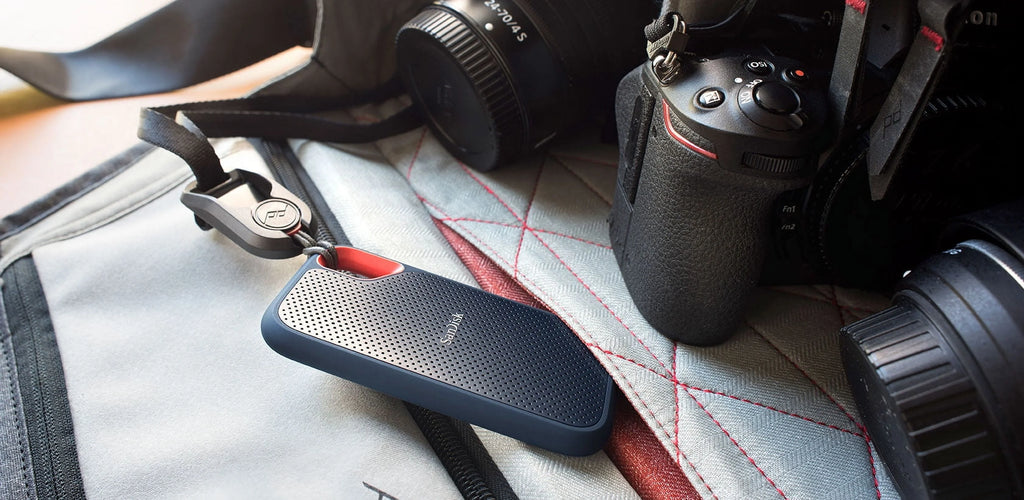 2TB Black Portable SSD I2977