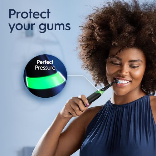 Black Electric Toothbrush with Charger O247552