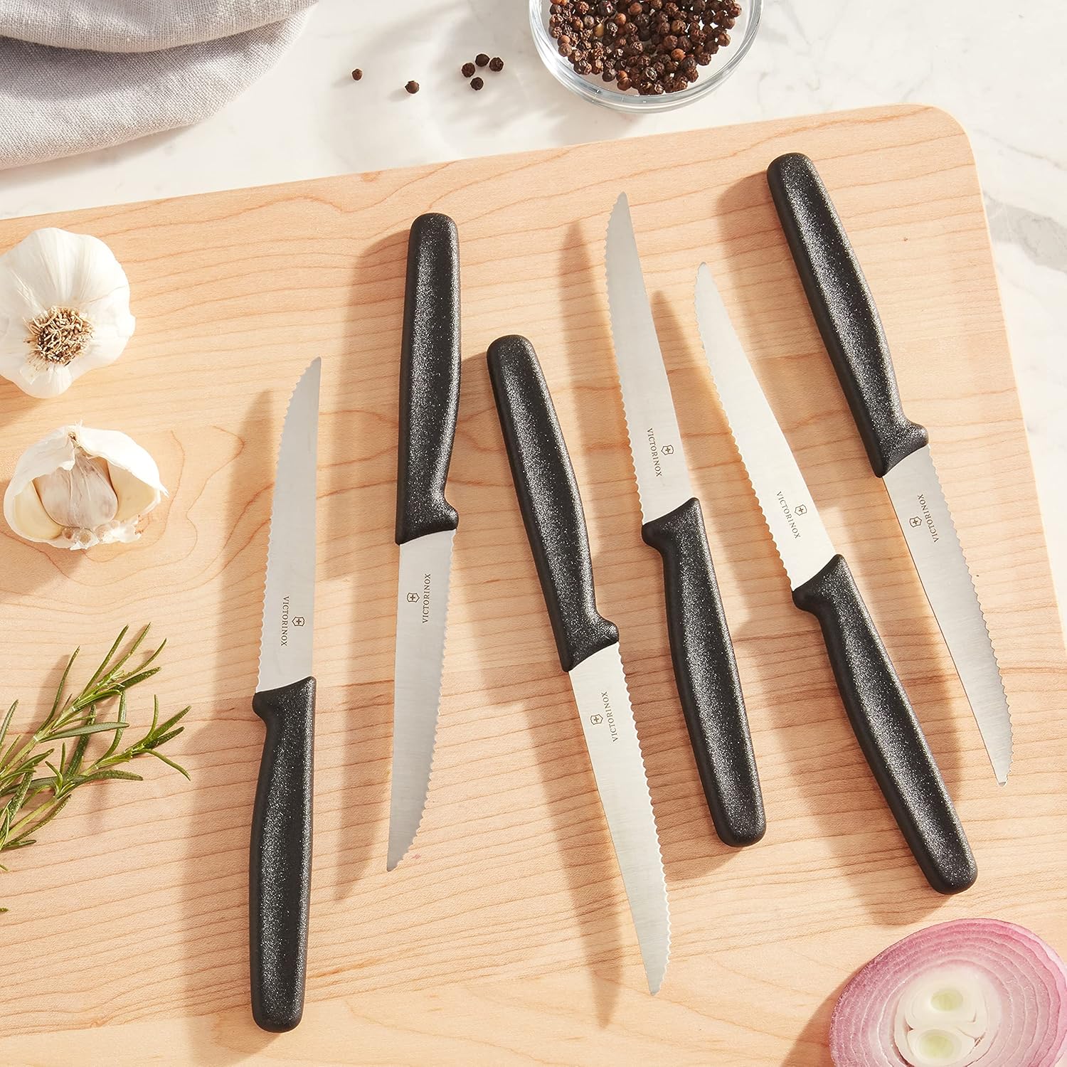 Black 4.5-Inch 6-Piece Serrated Steak Knife Set S725