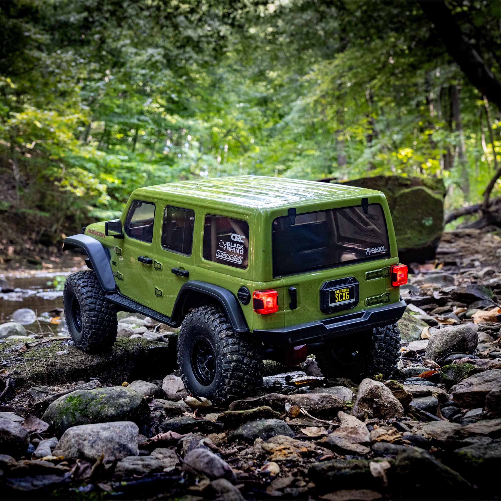 Green 1/6 4 Wheel Drive Rock Crawler RC Truck J130