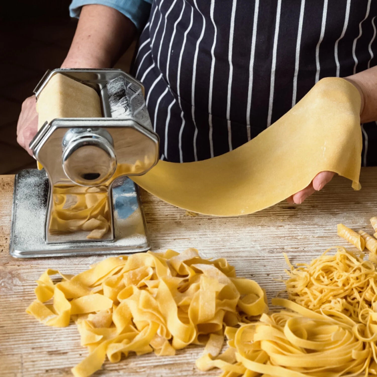 6" Stainless Steel Pasta Maker U960