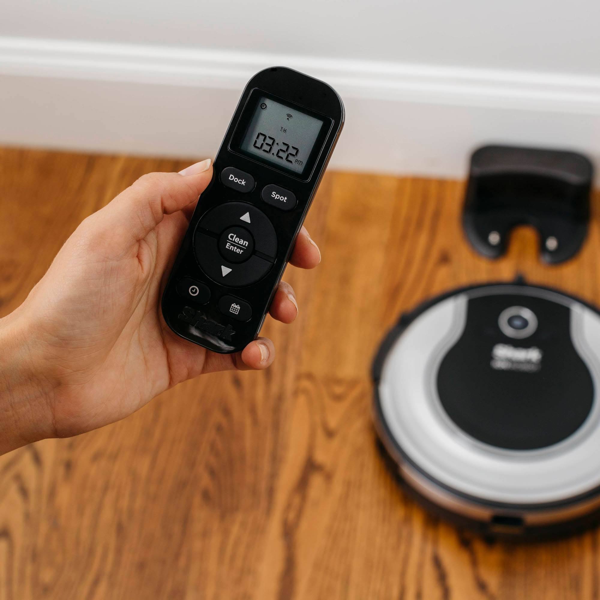Robot Vacuum with Remote P143