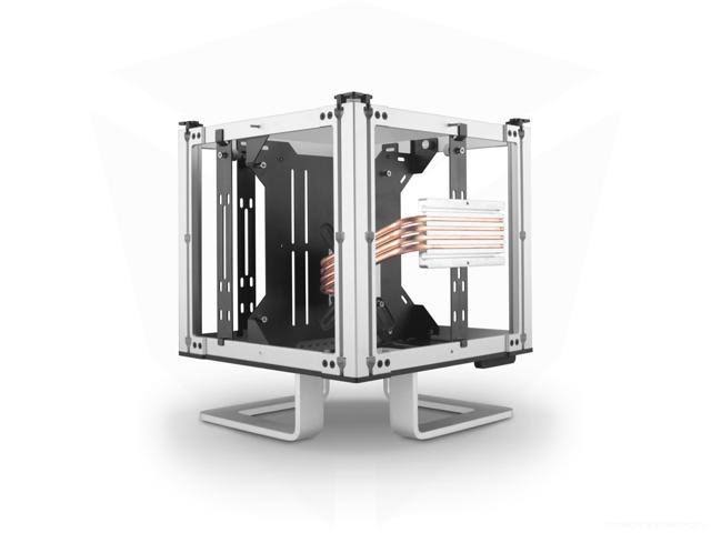 Silver Fanless Aluminium ITX Chassis Q68913