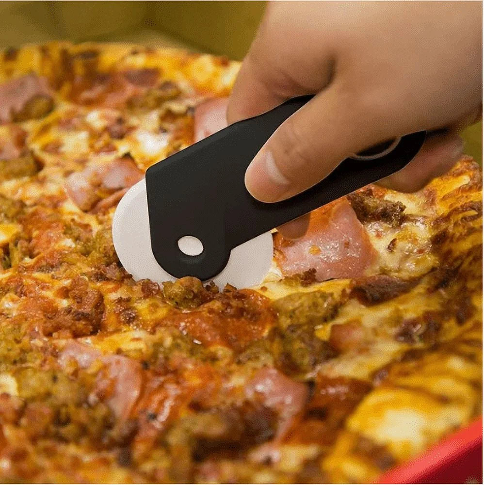Countertop Pizza Maker with Pizza Cutter and 14" Round Parchment Paper (100 Sheets) K287760
