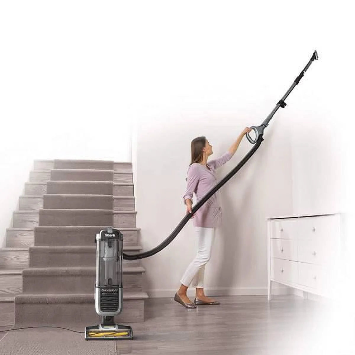 Upright Vacuum - 2.8 Qt C197