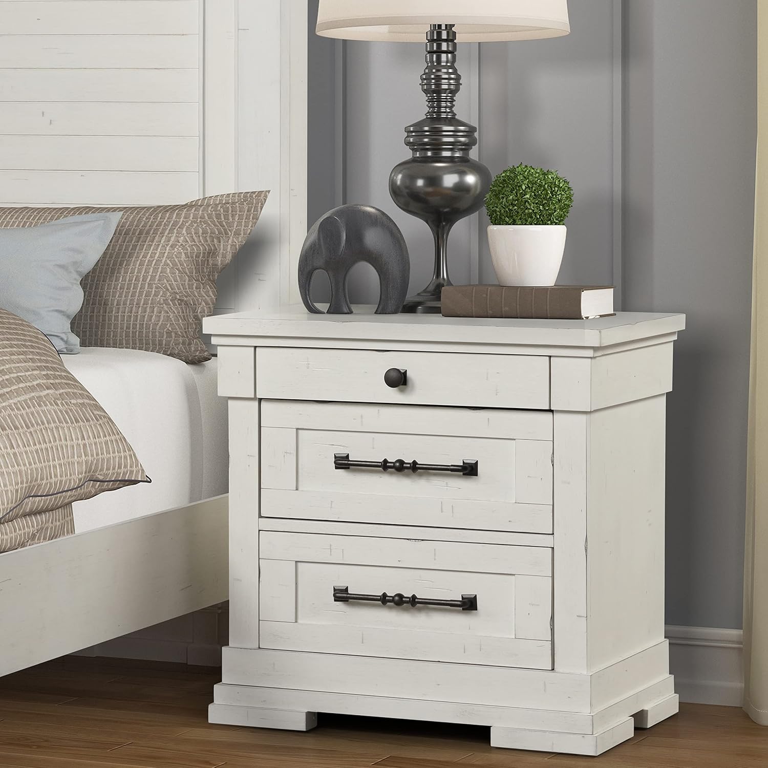 Antique White Queen Wood Panel Bed with Dresser, Mirror and Nightstand K3819