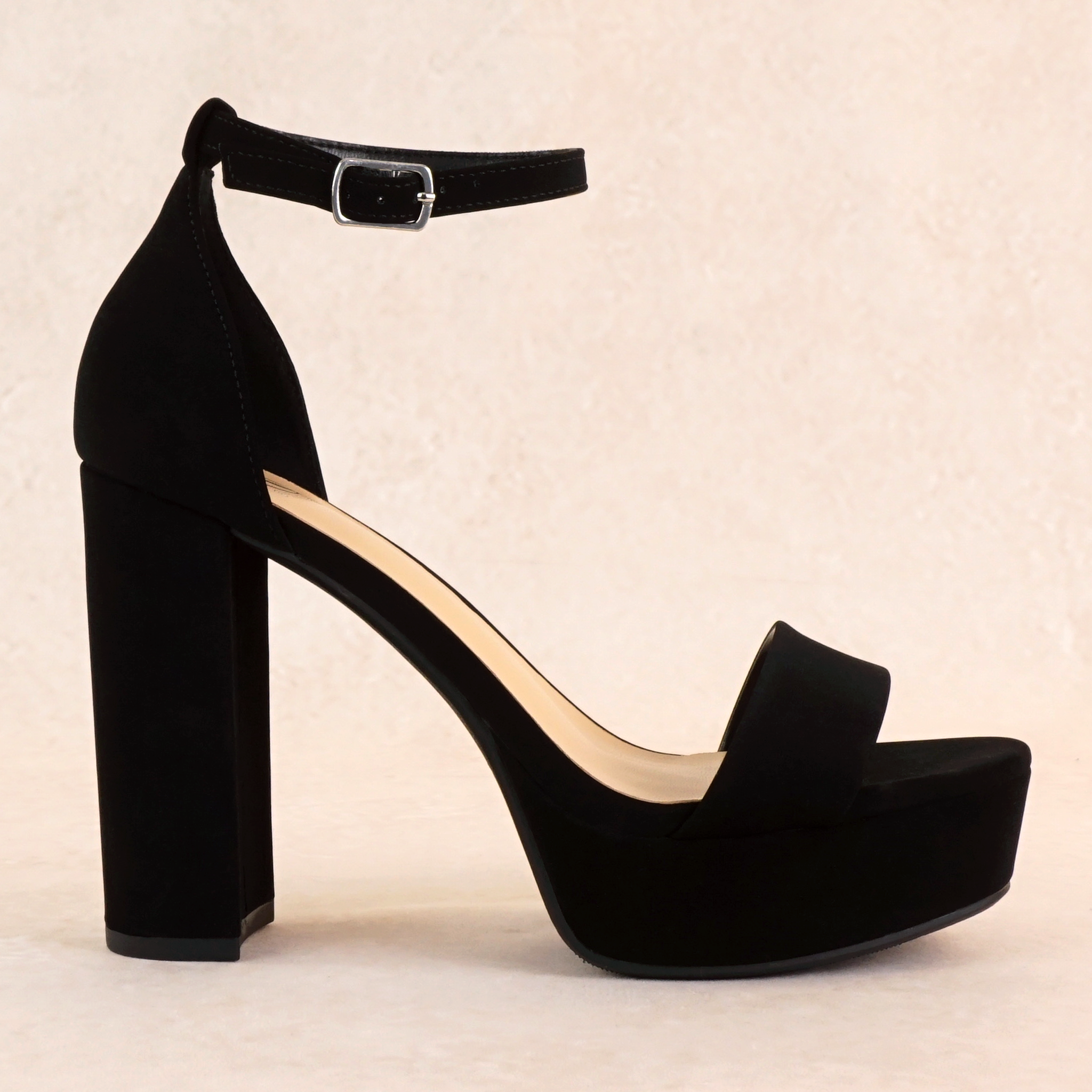 Radio Nubuck Block Heel