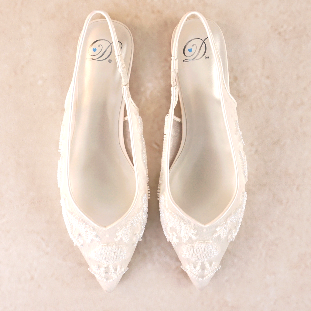 Rumi Beaded White Flat Shoe