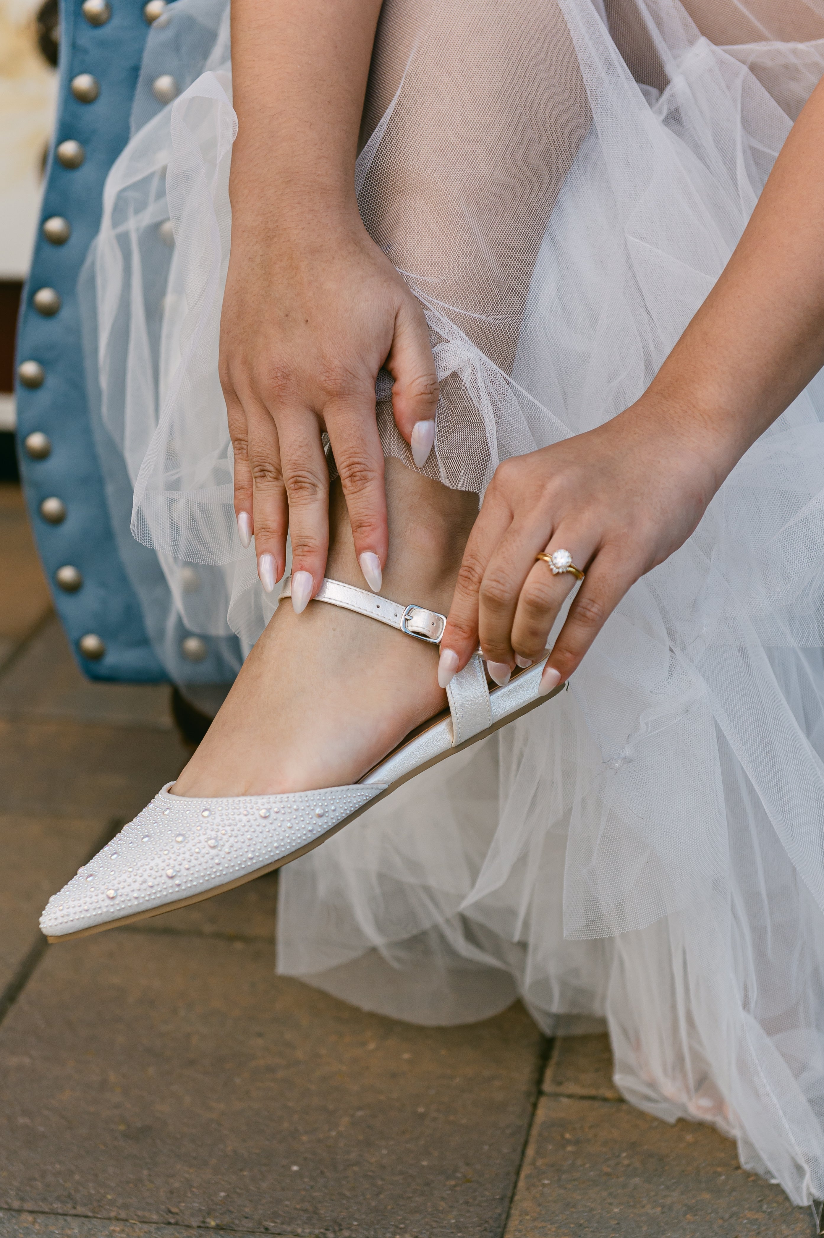 Miaki Pointed Toe Pearl Flat Shoes